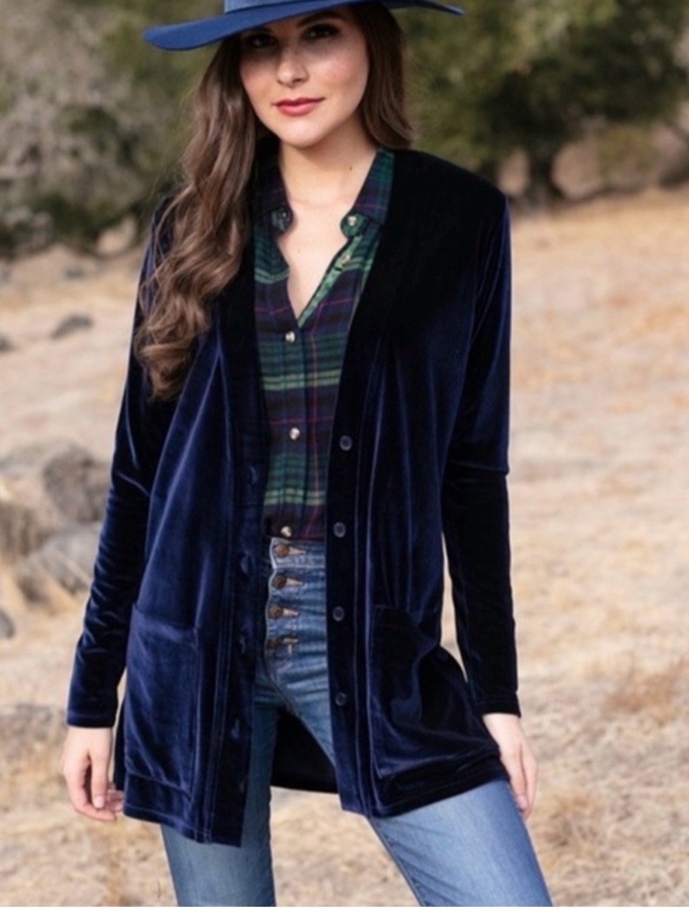 Evy’s Tree Klara Velvet Cardigan Sweater - Navy - Medium